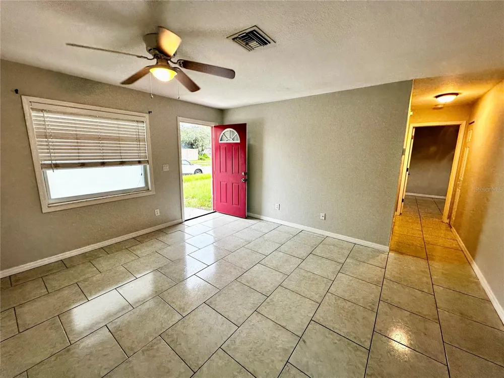 8225 PIN OAK AVENUE Port Richey, FL 34668