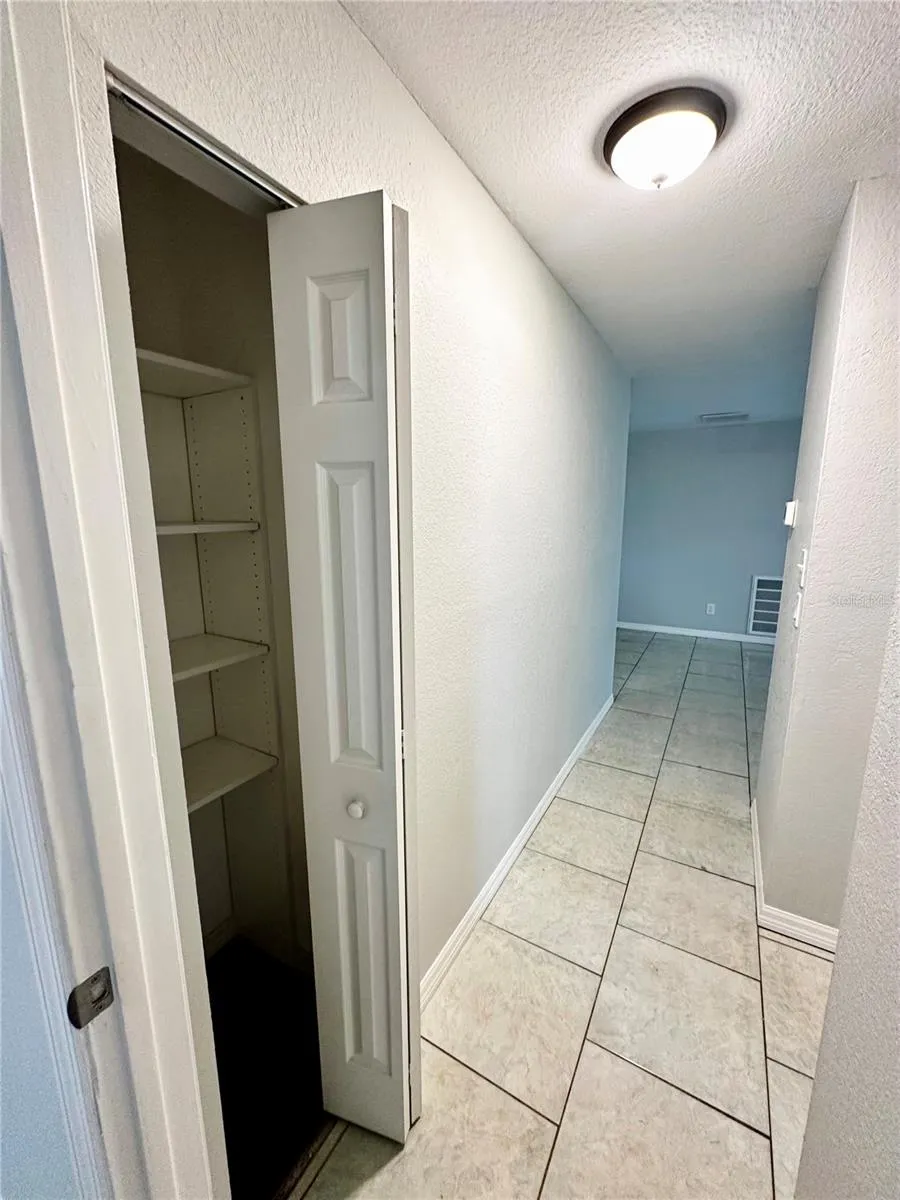 8225 PIN OAK AVENUE Port Richey, FL 34668