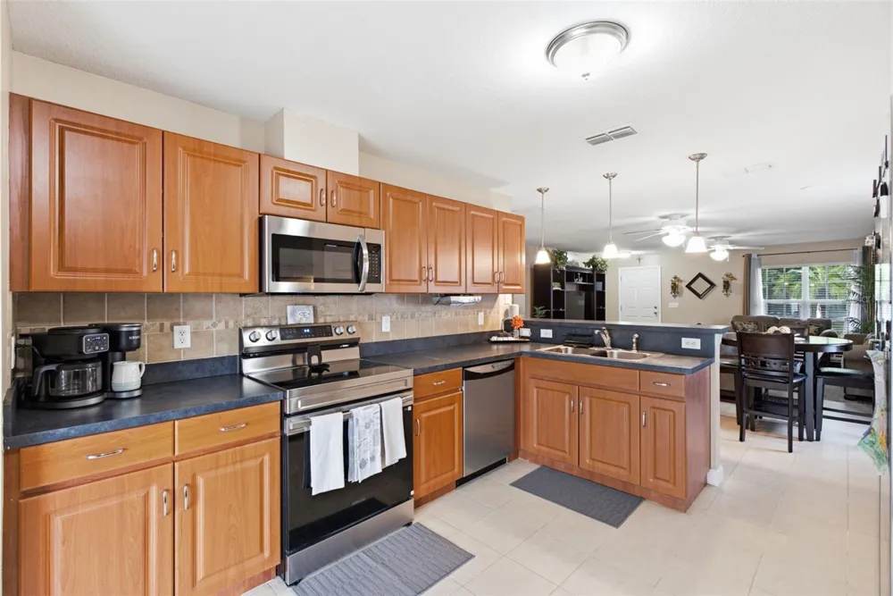 15544 FLORIDA BREEZE LOOP Wimauma, FL 33598