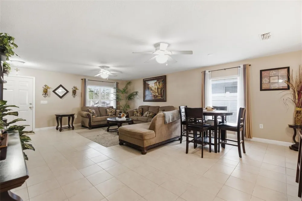15544 FLORIDA BREEZE LOOP Wimauma, FL 33598