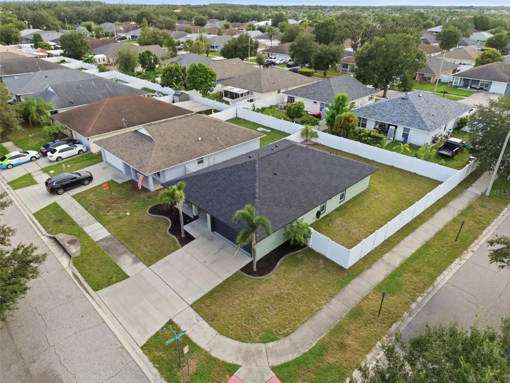 15544 FLORIDA BREEZE LOOP Wimauma, FL 33598