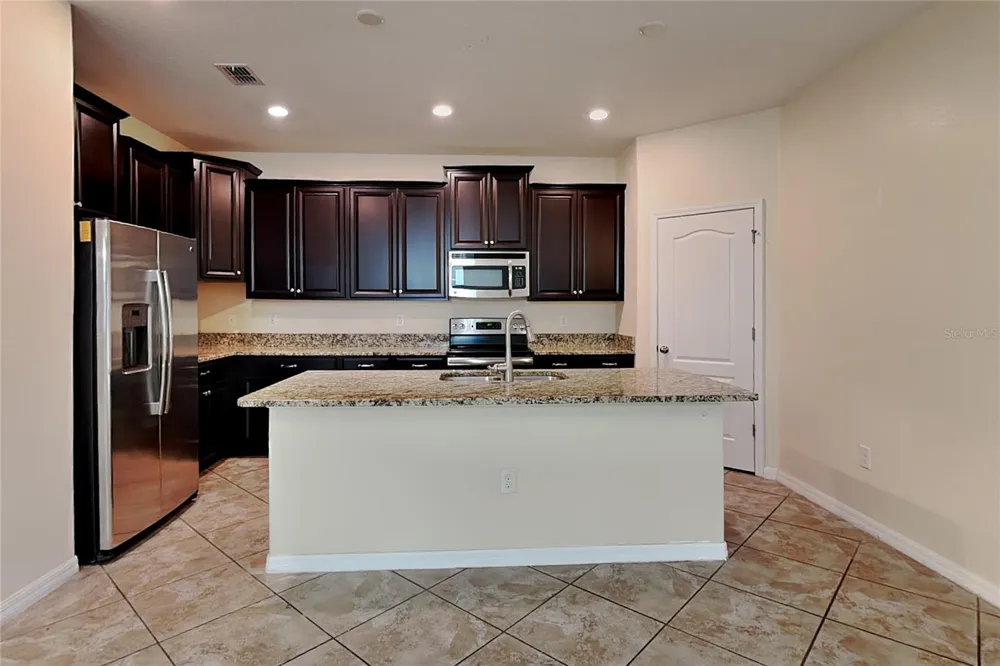 11020 WHITTNEY CHASE DRIVE Riverview, FL 33579