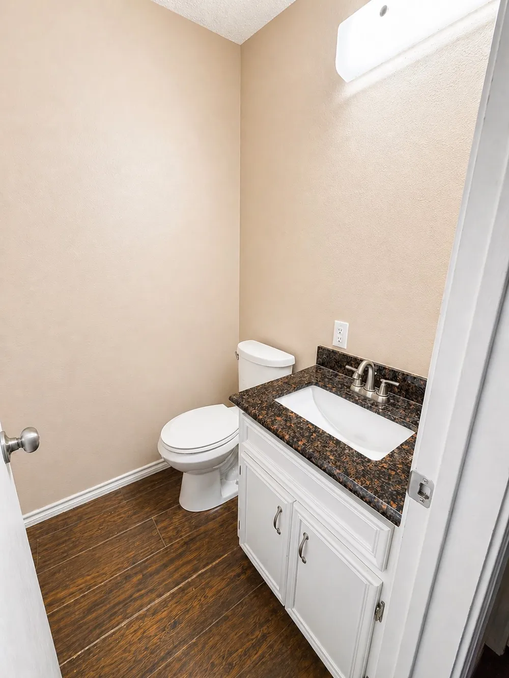 1076 FM 2095 Cameron, TX 76520