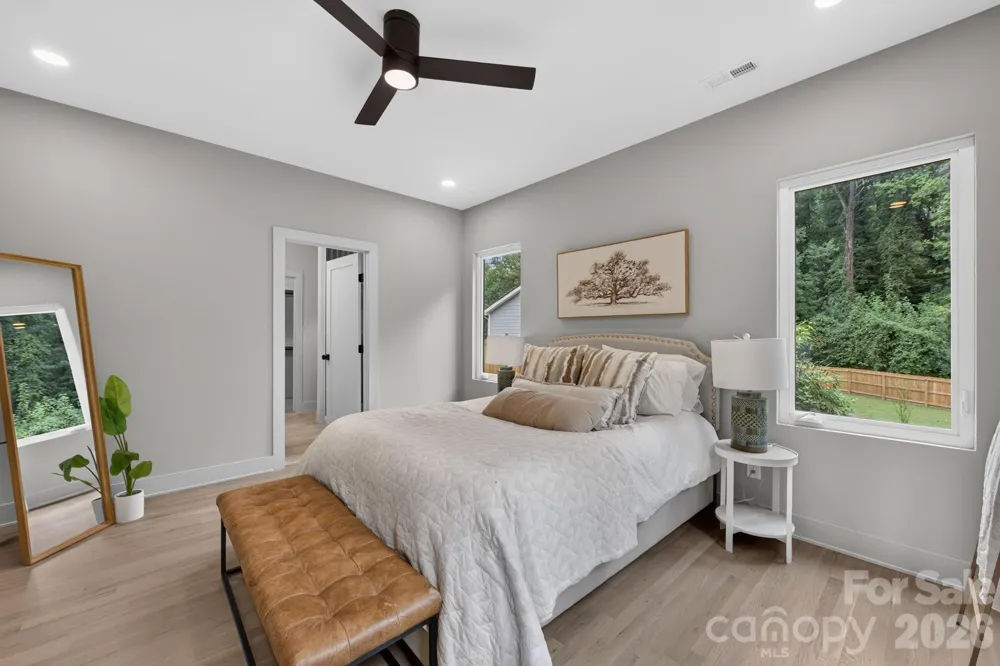 5151 Grafton Drive Charlotte, NC 28215