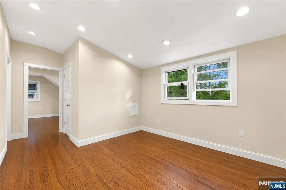 683-685 Mill Belleville, NJ 07109