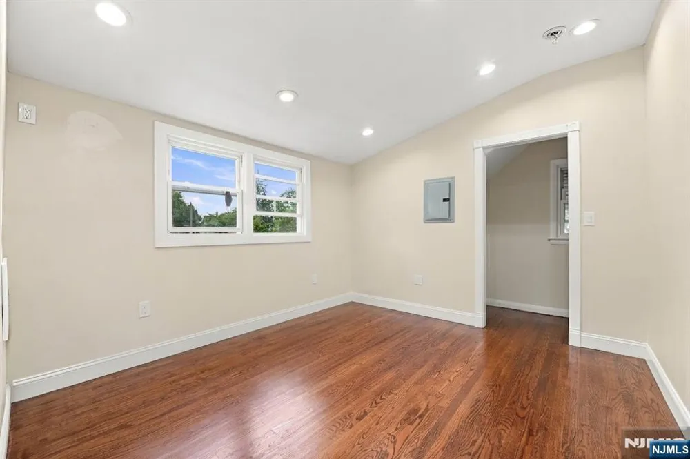 683-685 Mill Belleville, NJ 07109