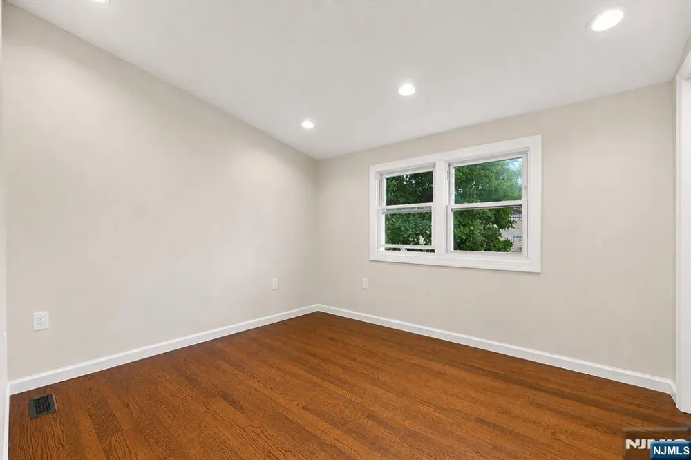 683-685 Mill Belleville, NJ 07109