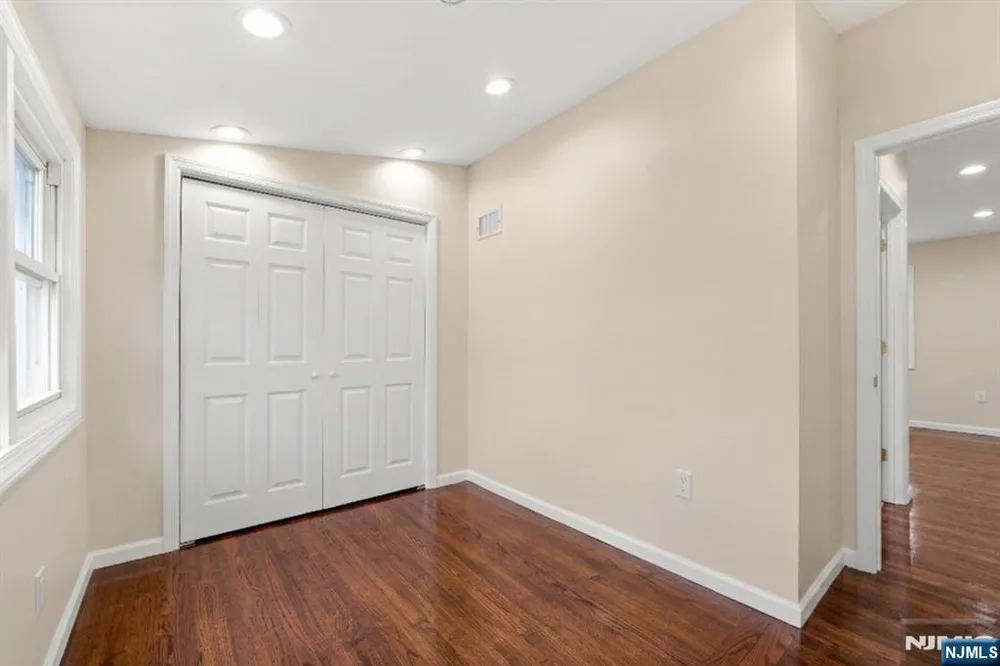 683-685 Mill Belleville, NJ 07109