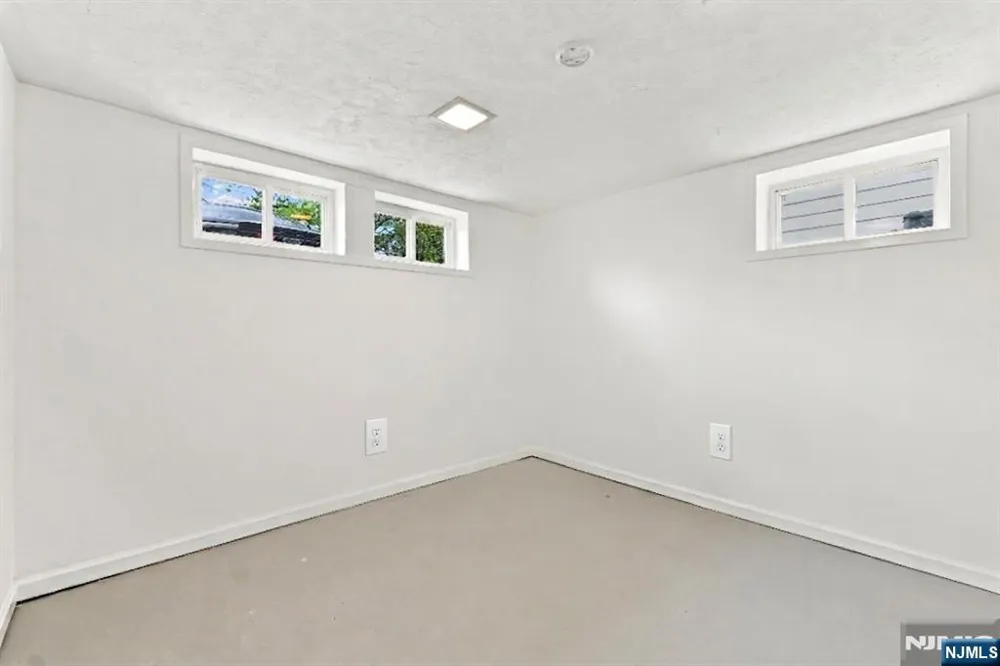 683-685 Mill Belleville, NJ 07109
