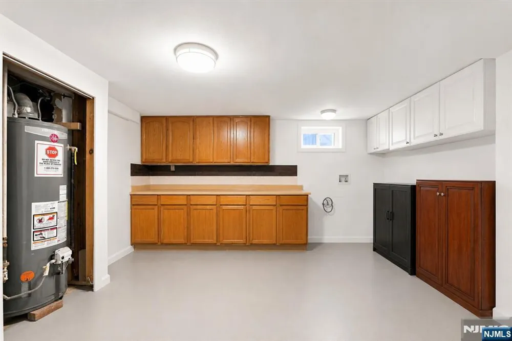 683-685 Mill Belleville, NJ 07109