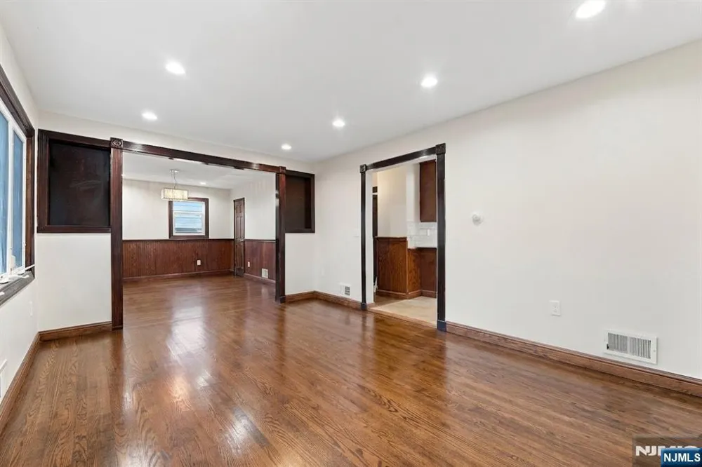 683-685 Mill Belleville, NJ 07109