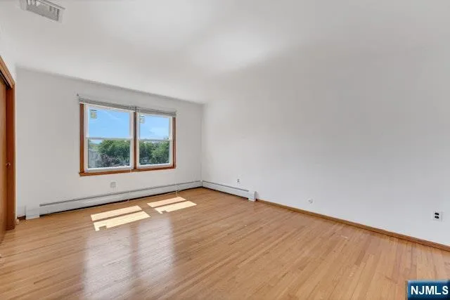 633 Totowa Road Totowa, NJ 07512