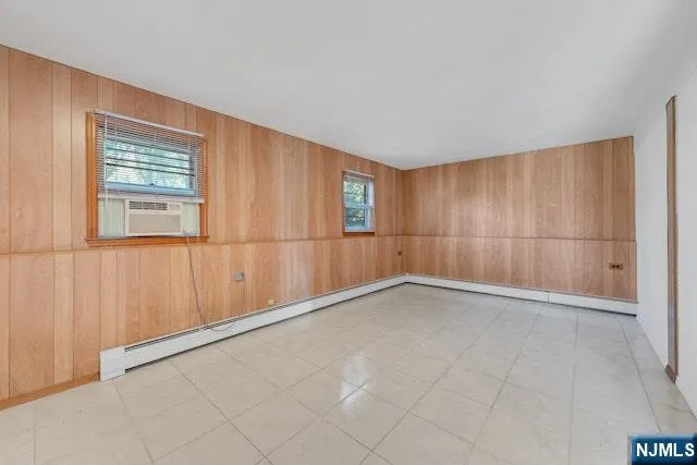633 Totowa Road Totowa, NJ 07512