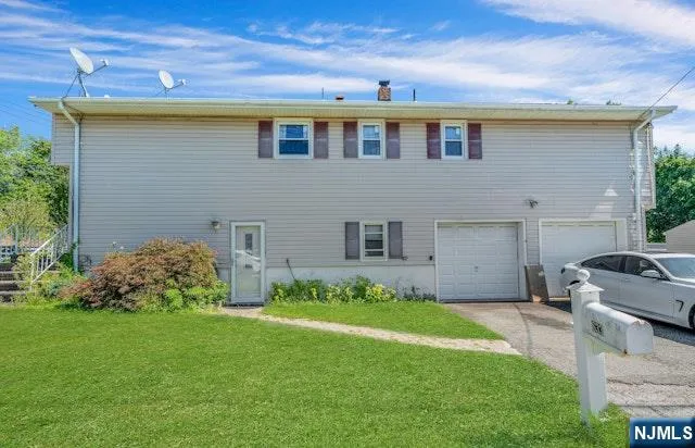 633 Totowa Road Totowa, NJ 07512
