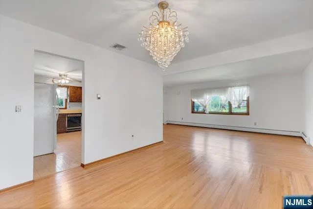 633 Totowa Road Totowa, NJ 07512