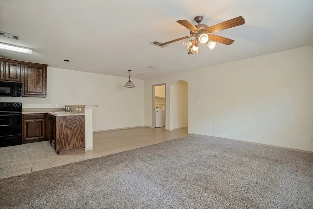 1114 Mulkey Lane Denton, TX 76209