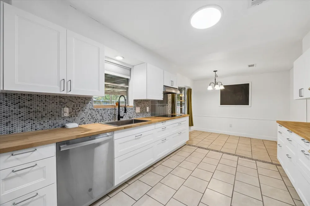 15919 Boatswain Court Crosby, TX 77532
