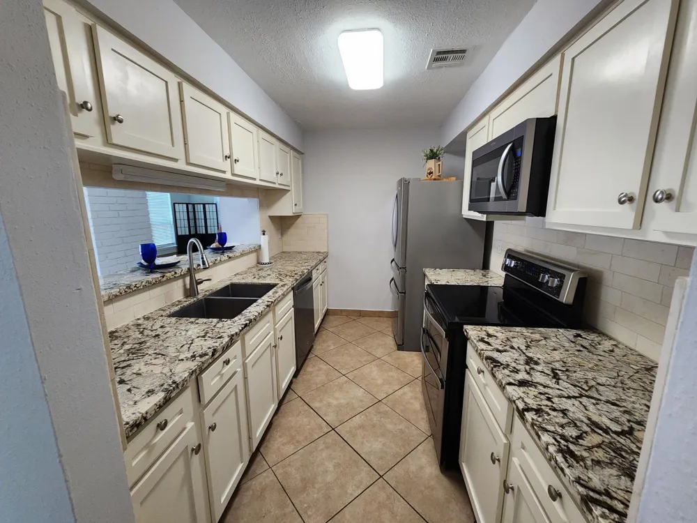 16011 Glen Mar Drive Houston, TX 77082
