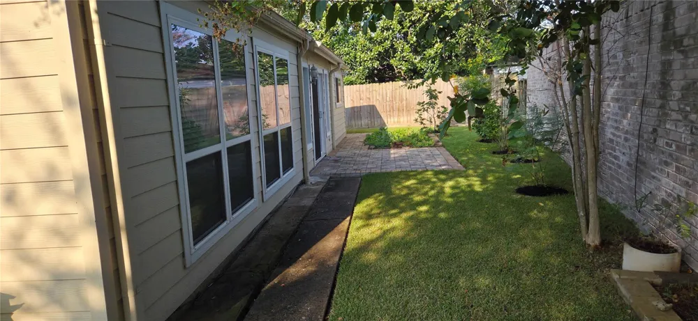 16011 Glen Mar Drive Houston, TX 77082