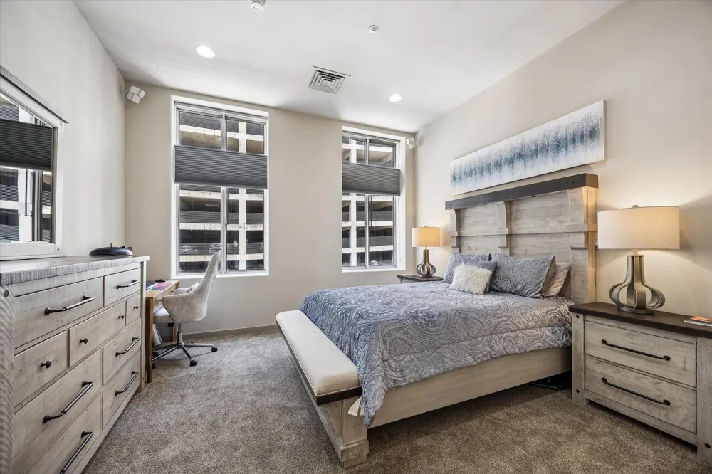 914 Main Street #801 Houston, TX 77002