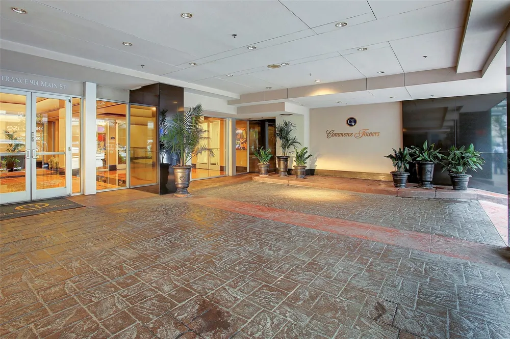 914 Main Street #801 Houston, TX 77002