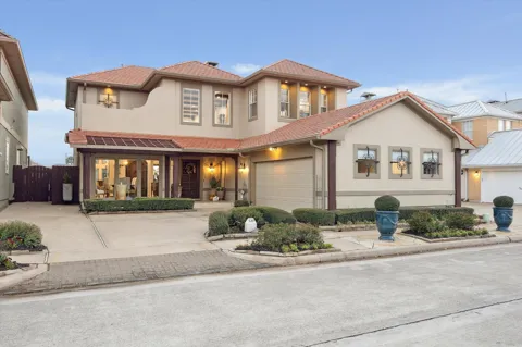 529 Southport Lane