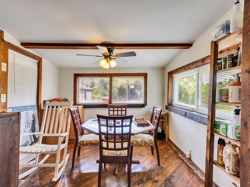 4703 Lake Drive Brazoria, TX 77422