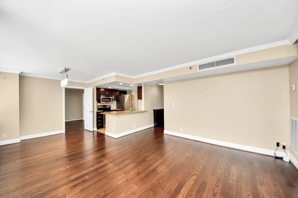 3525 Sage Road #909 Houston, TX 77056