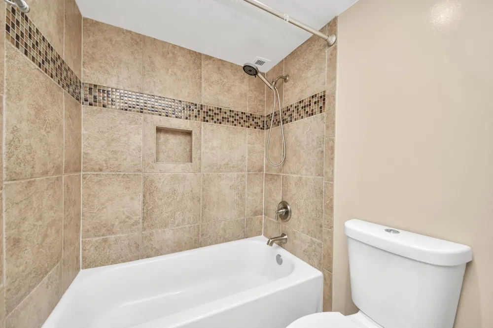 3525 Sage Road #909 Houston, TX 77056