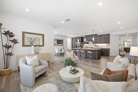 3578 Rambla Place #401