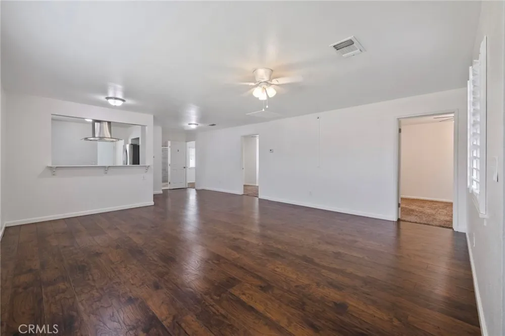 1229 Redington Hanford, CA 93230