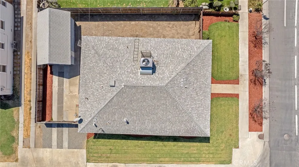 1229 Redington Hanford, CA 93230
