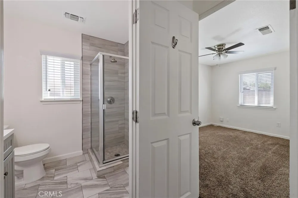 1229 Redington Hanford, CA 93230