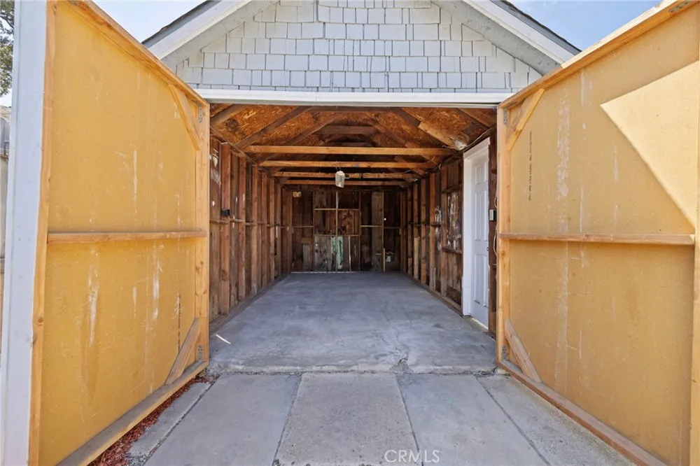 1229 Redington Hanford, CA 93230