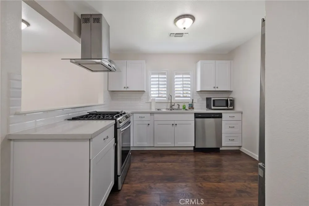 1229 Redington Hanford, CA 93230