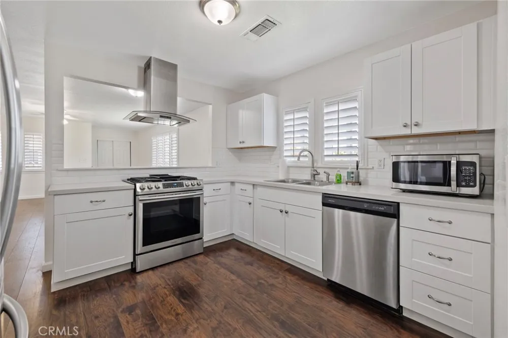 1229 Redington Hanford, CA 93230