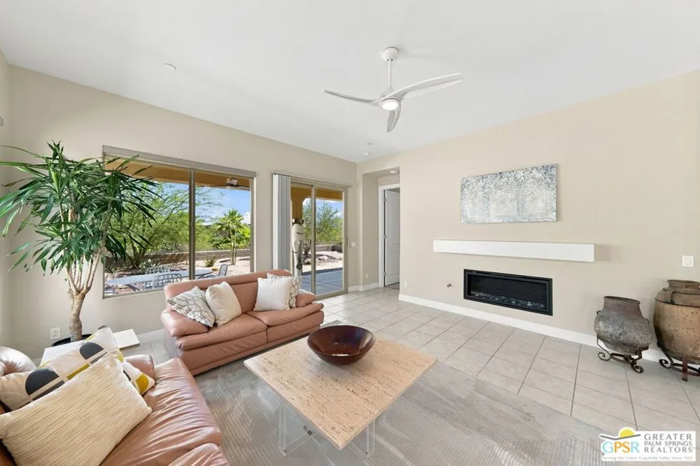 76 Burgundy Rancho Mirage, CA 92270