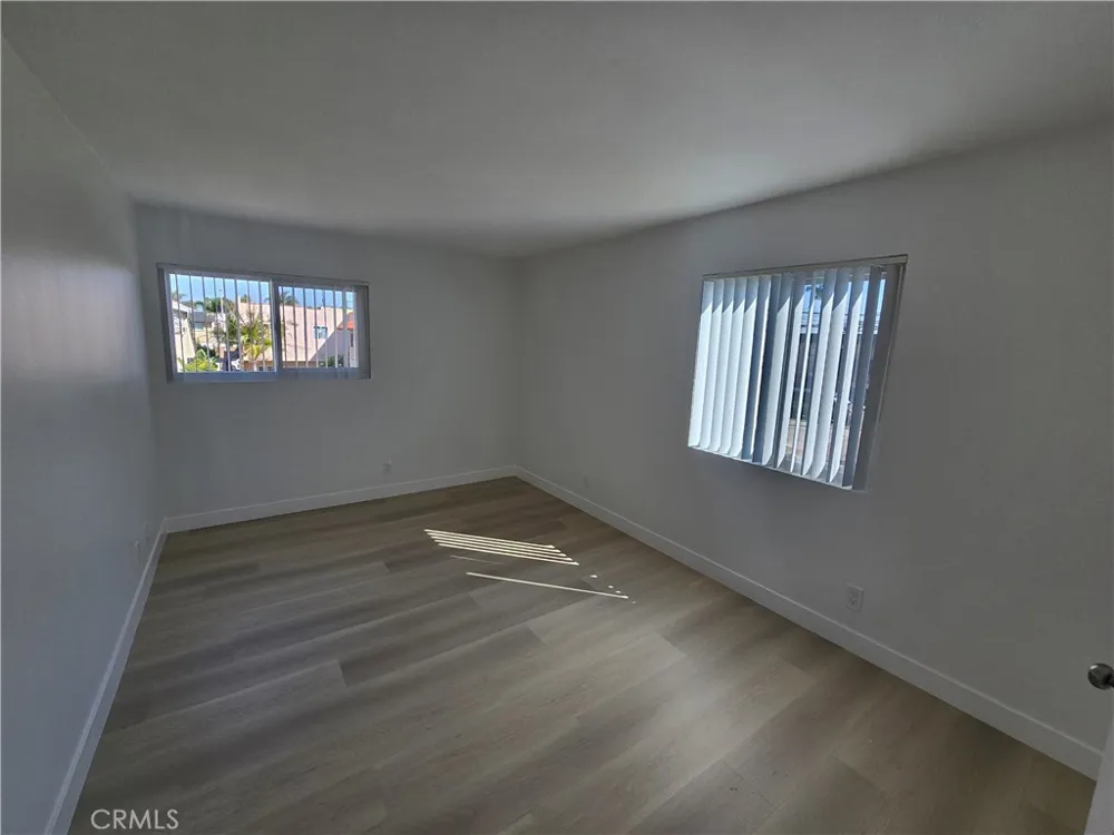 219 15th Street #7 Huntington Beach, CA 92648