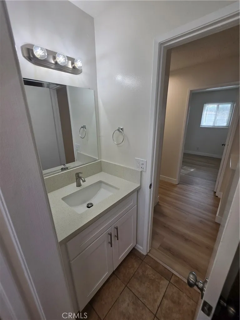 19905 Derbyshire Lane Huntington Beach, CA 92646