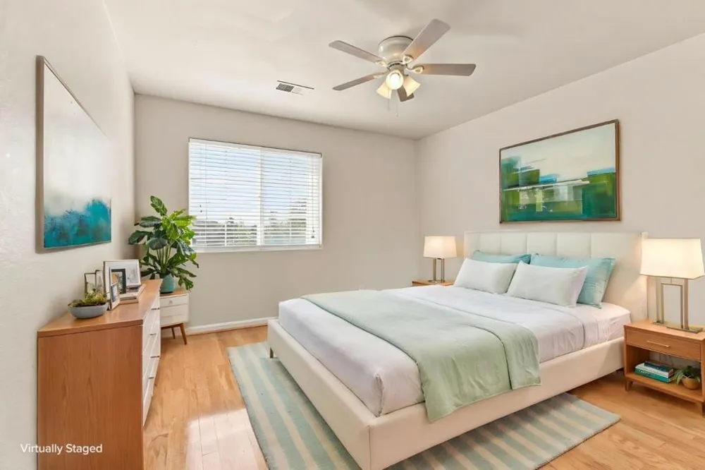 1995 Serene Drive Hollister, CA 95023