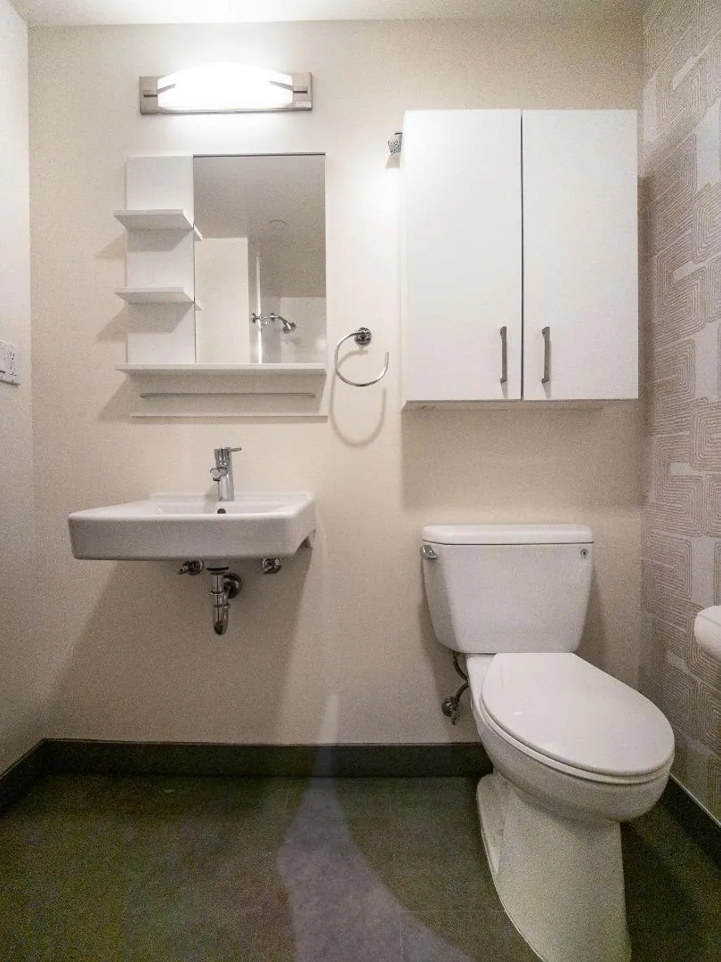 1201 Sutter Street #PH606 San Francisco, CA 94109