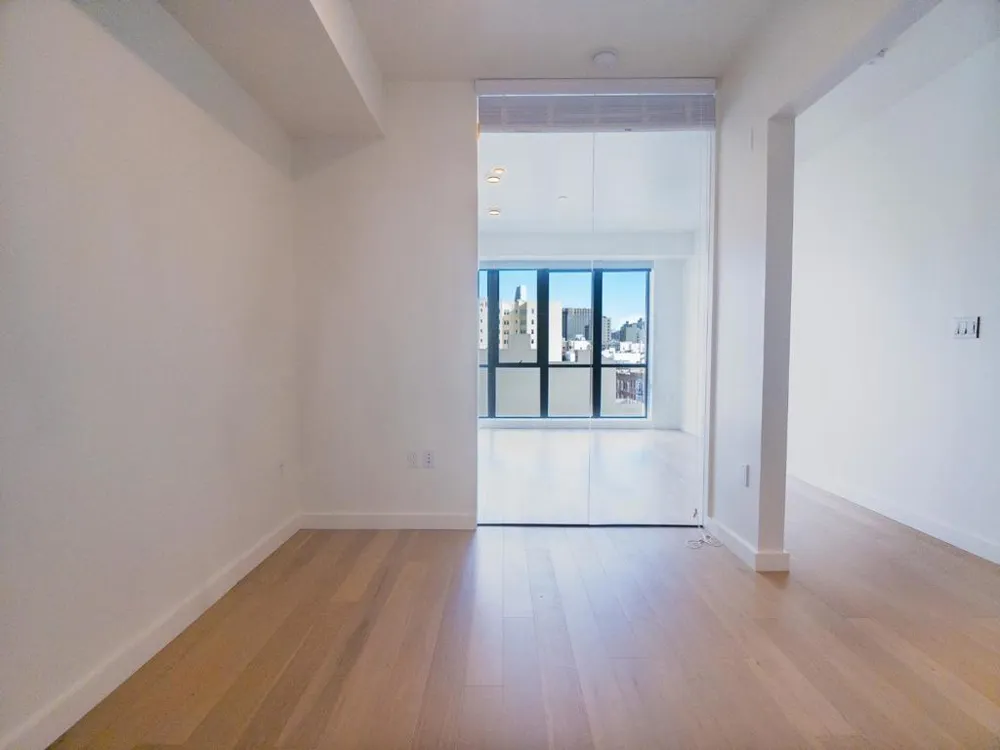 1201 Sutter Street #PH606 San Francisco, CA 94109