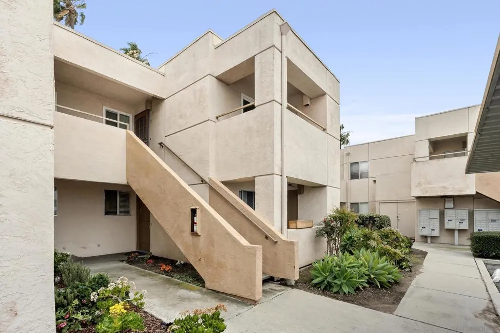 830 Broadway #15 El Cajon, CA 92021