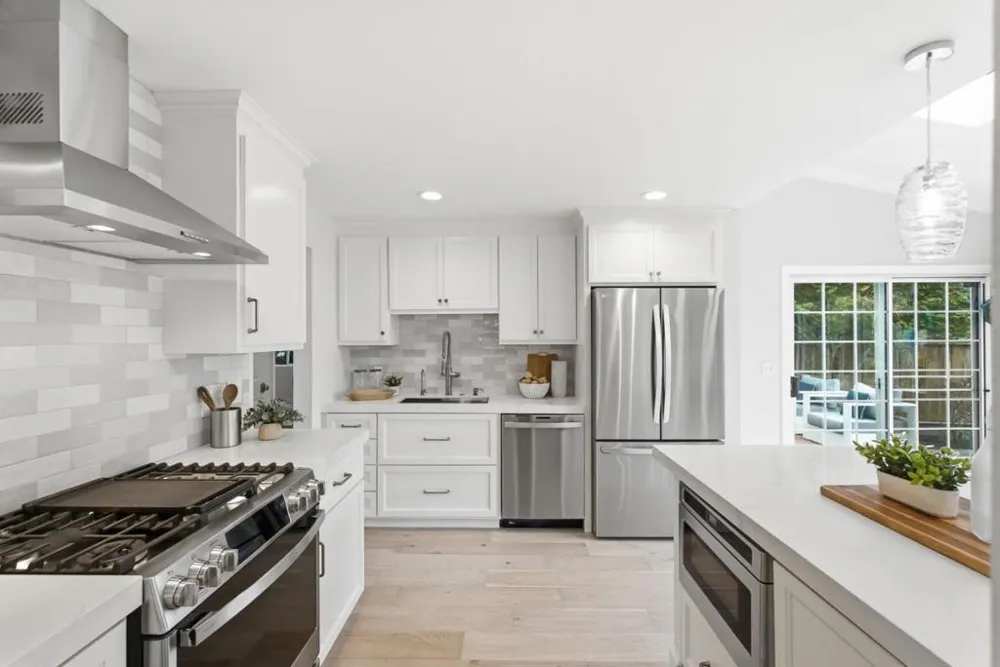 1384 Peralta Road Pacifica, CA 94044