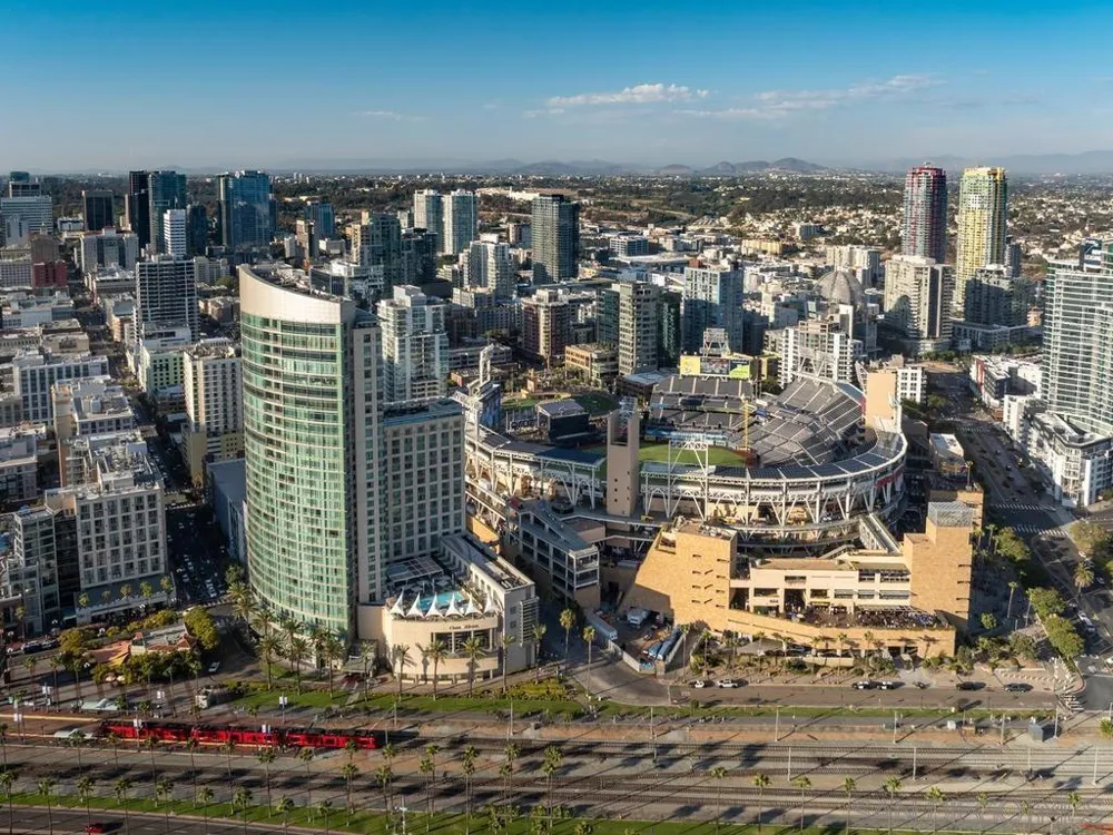 165 6th Ave #2803 San Diego, CA 92101