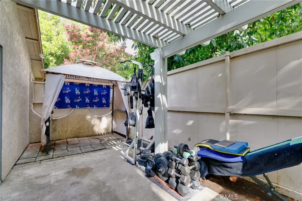 1439 Fredericks Upland, CA 91786