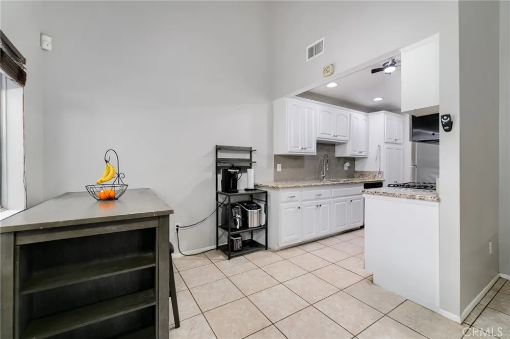 1439 Fredericks Upland, CA 91786