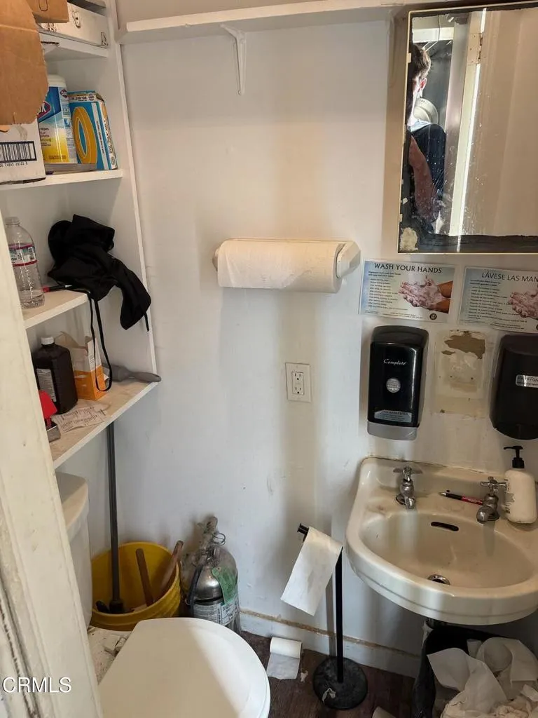 45051 Ukiah Street Street Mendocino, CA 95460