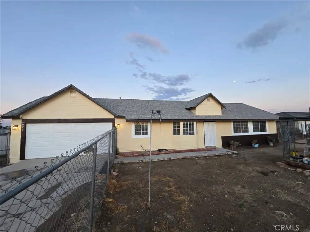 40906 159th E Lake Los Angeles, CA 93535