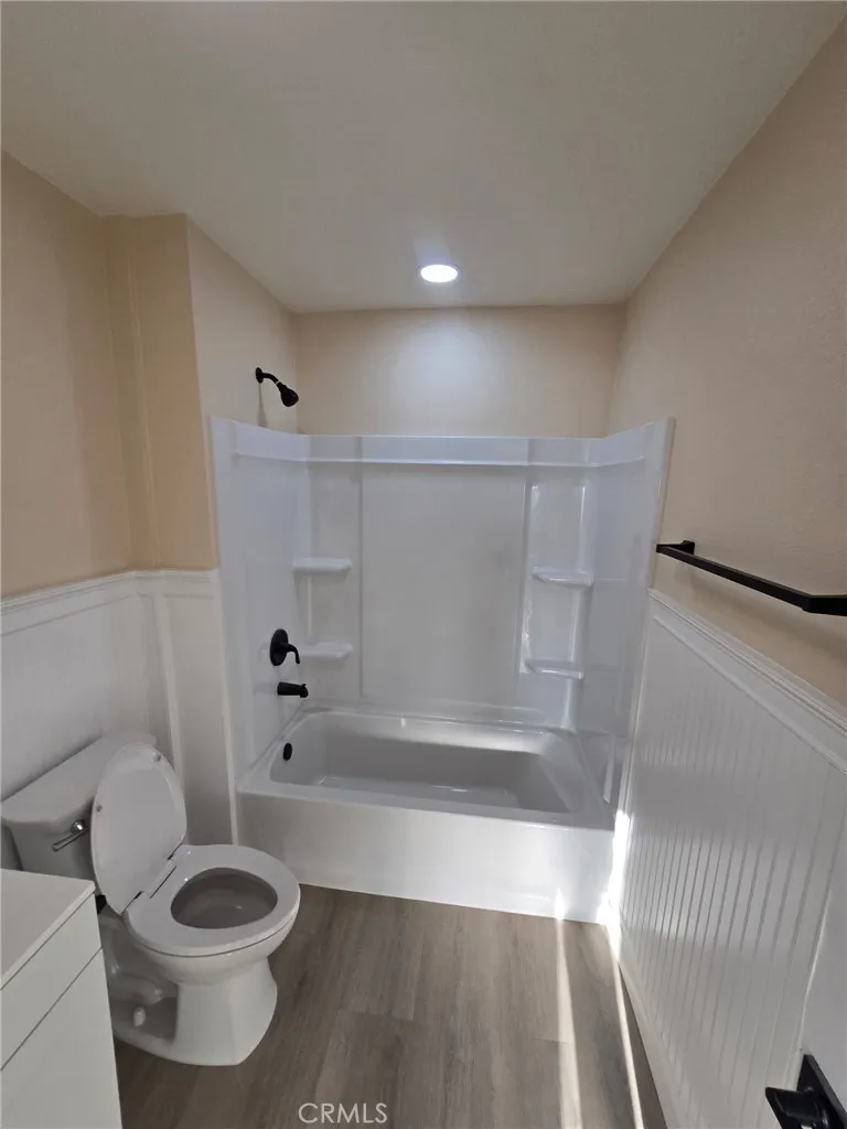 40906 159th E Lake Los Angeles, CA 93535